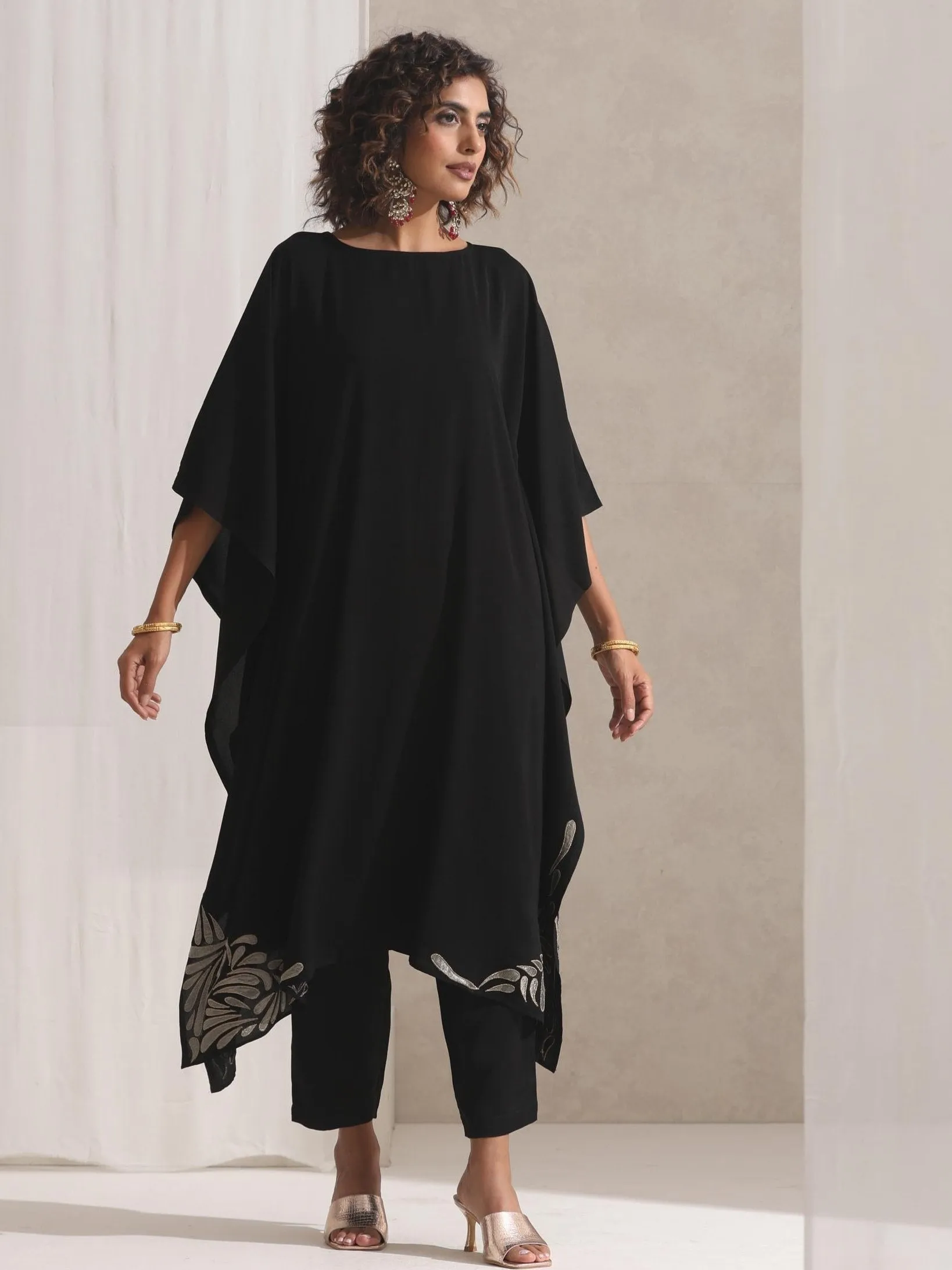 2 Pc SET - Black Korean Embroidered Kaftan and Pyjama
