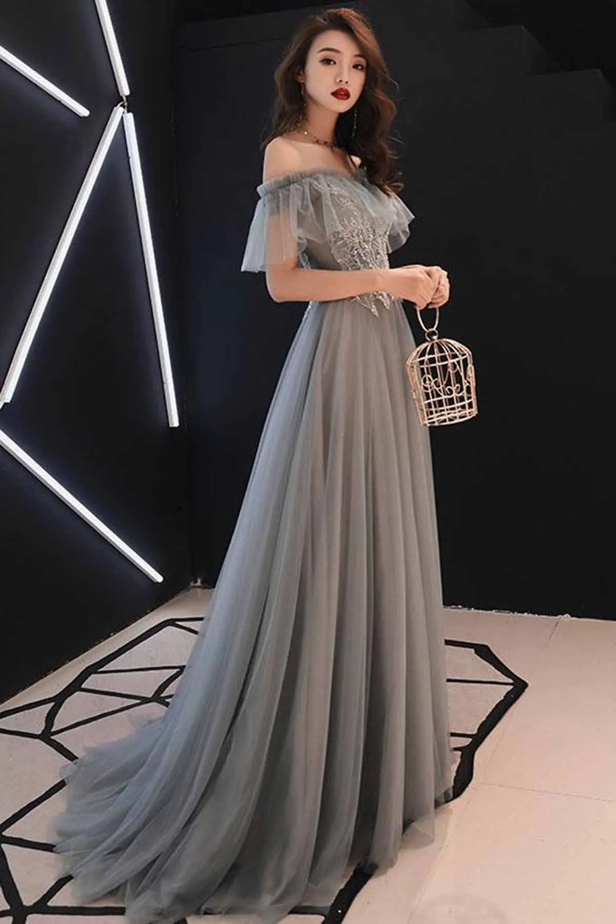 A Line Sweetheart Floor Length Gray Tulle Sweetheart Long Formal Prom Dress With Applique OHC431