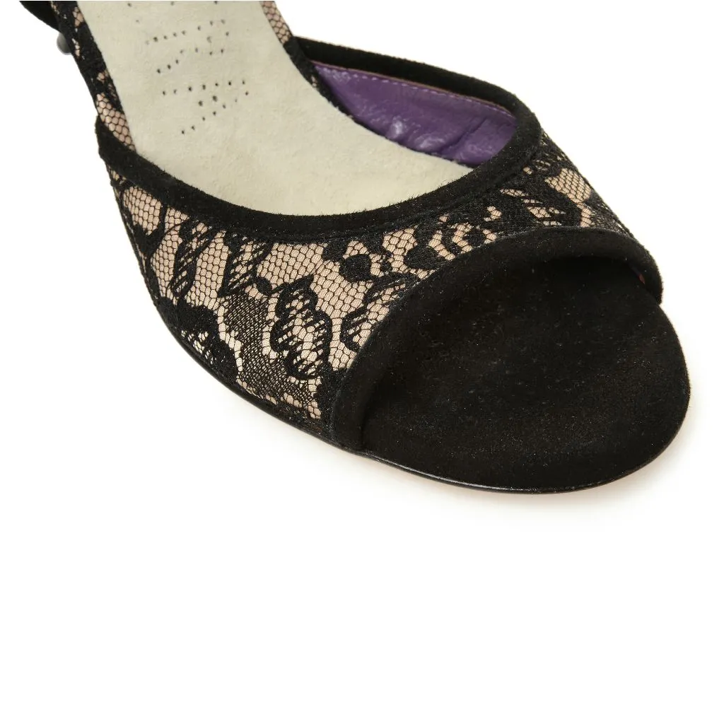 A1 Enna / Black Lace