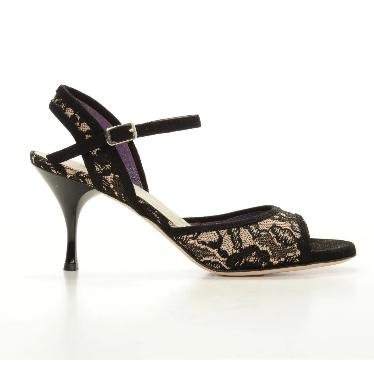 A1 Enna / Black Lace