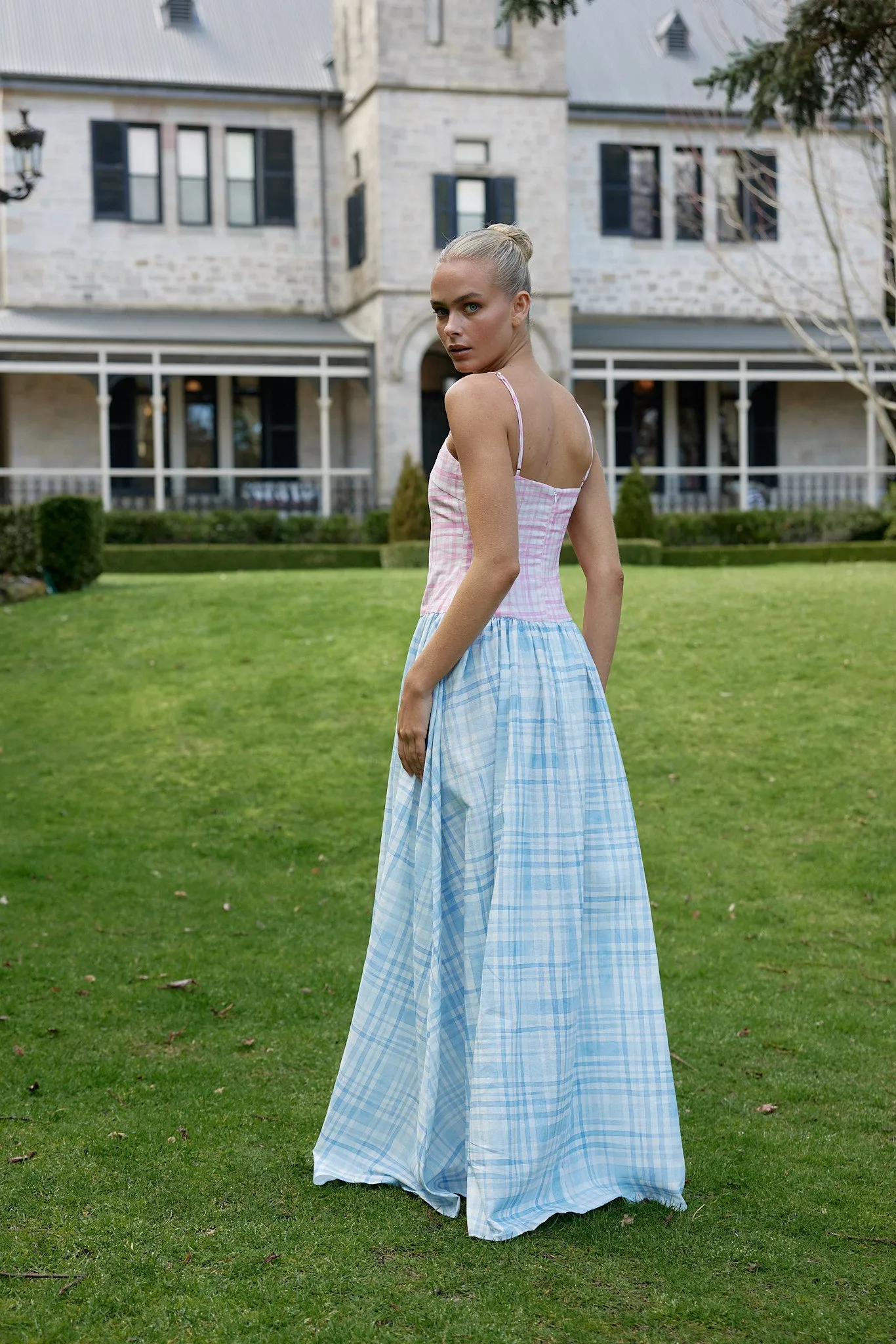 AGATHA DRESS IN POWDER/BABY CHECK