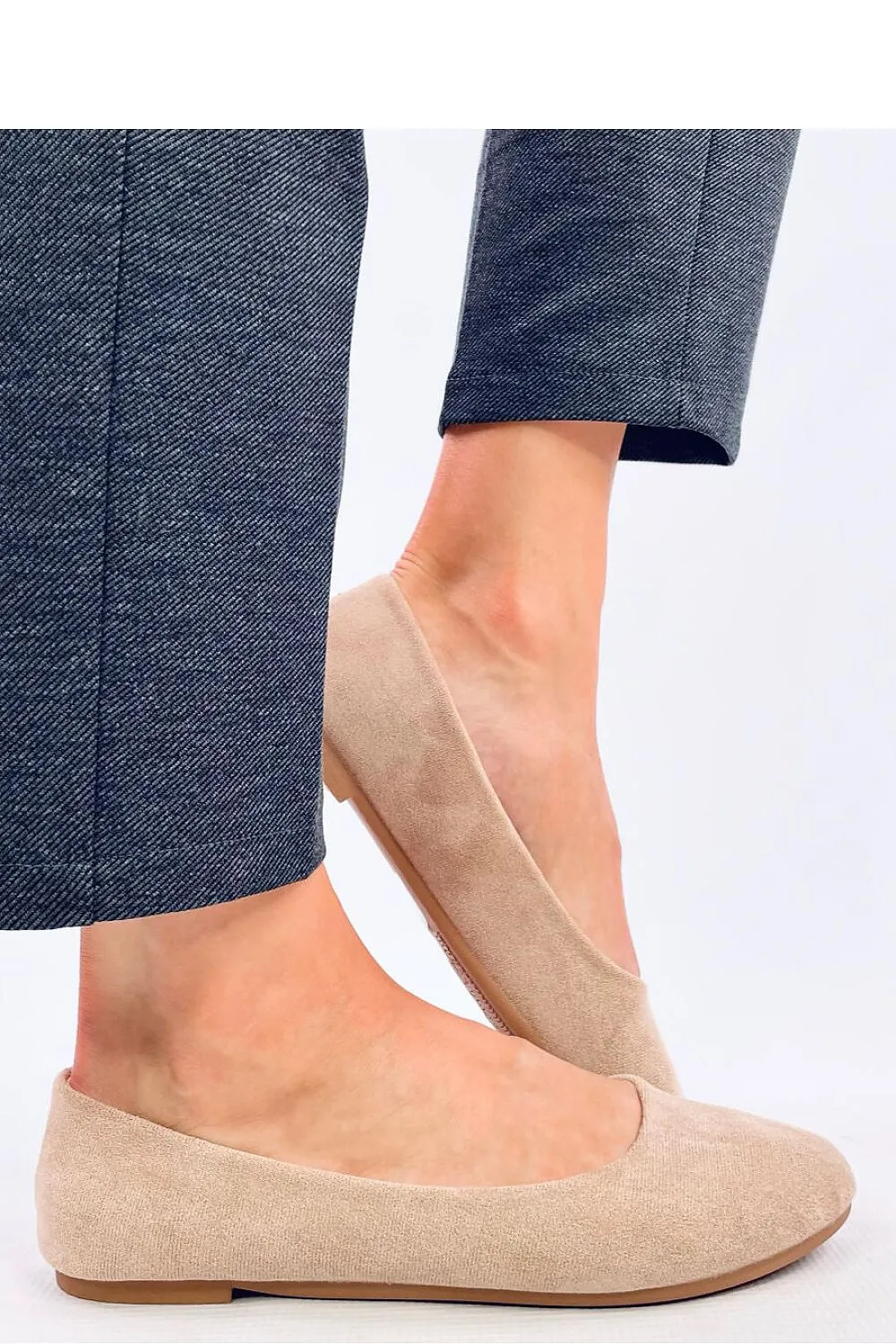 Ballet flats