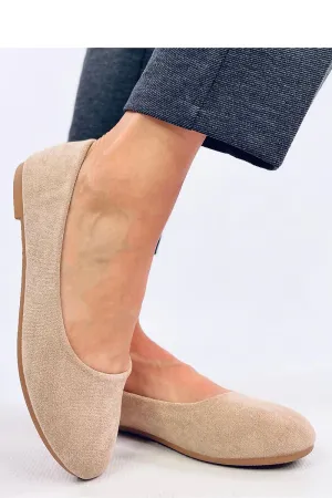 Ballet flats