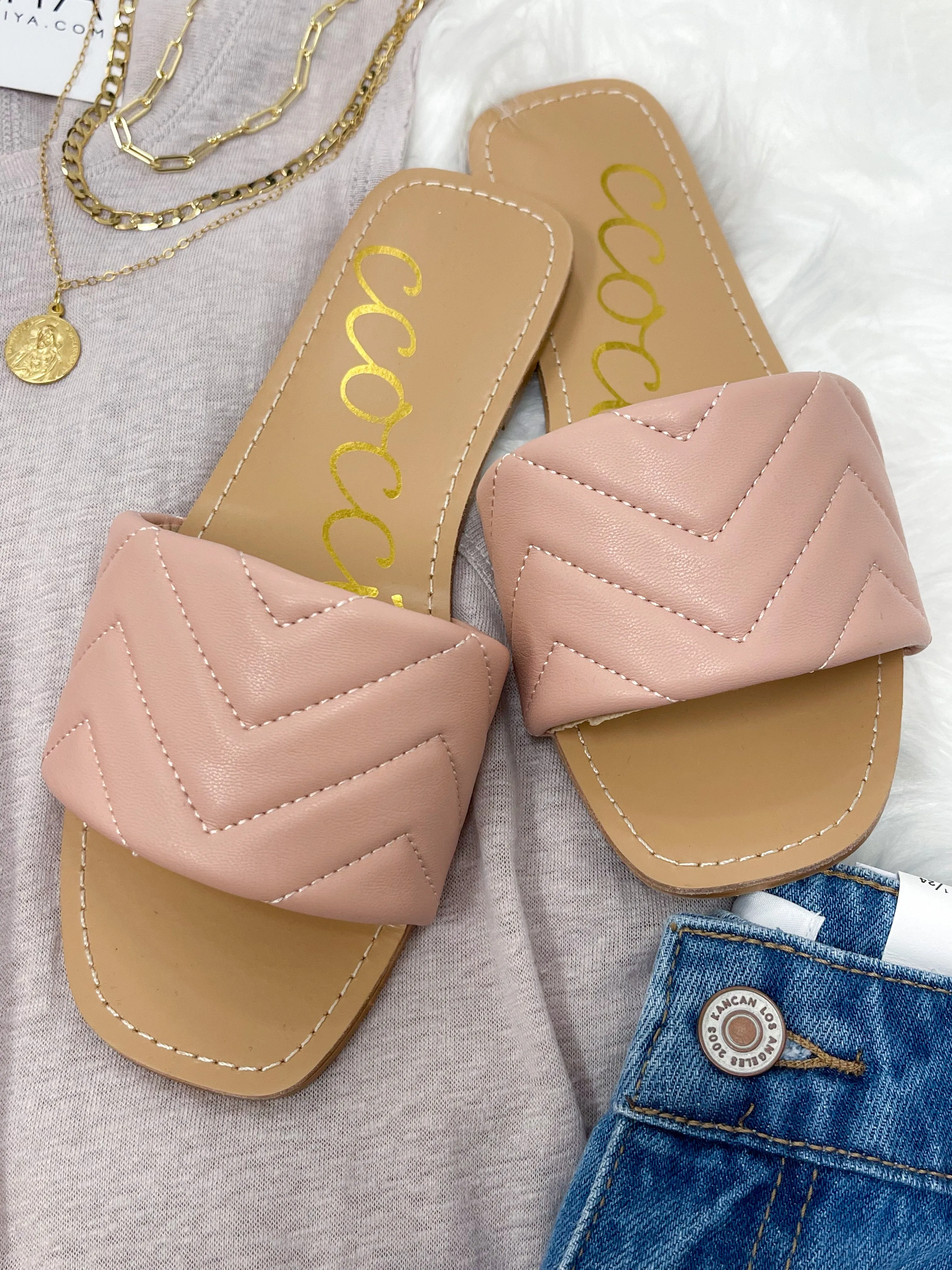 Bertucci Blush Herringbone Sandals