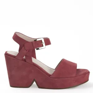 BETTY - Final Sale
