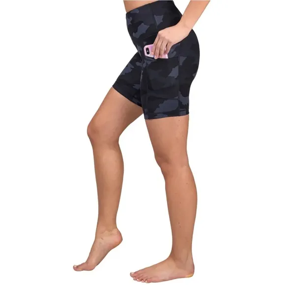 Camo Hi Rise Bike Shorts Spandex Compression Side Pocket 9” inseam Size Medium