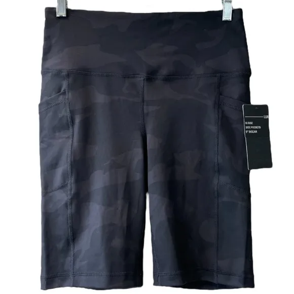 Camo Hi Rise Bike Shorts Spandex Compression Side Pocket 9” inseam Size Medium