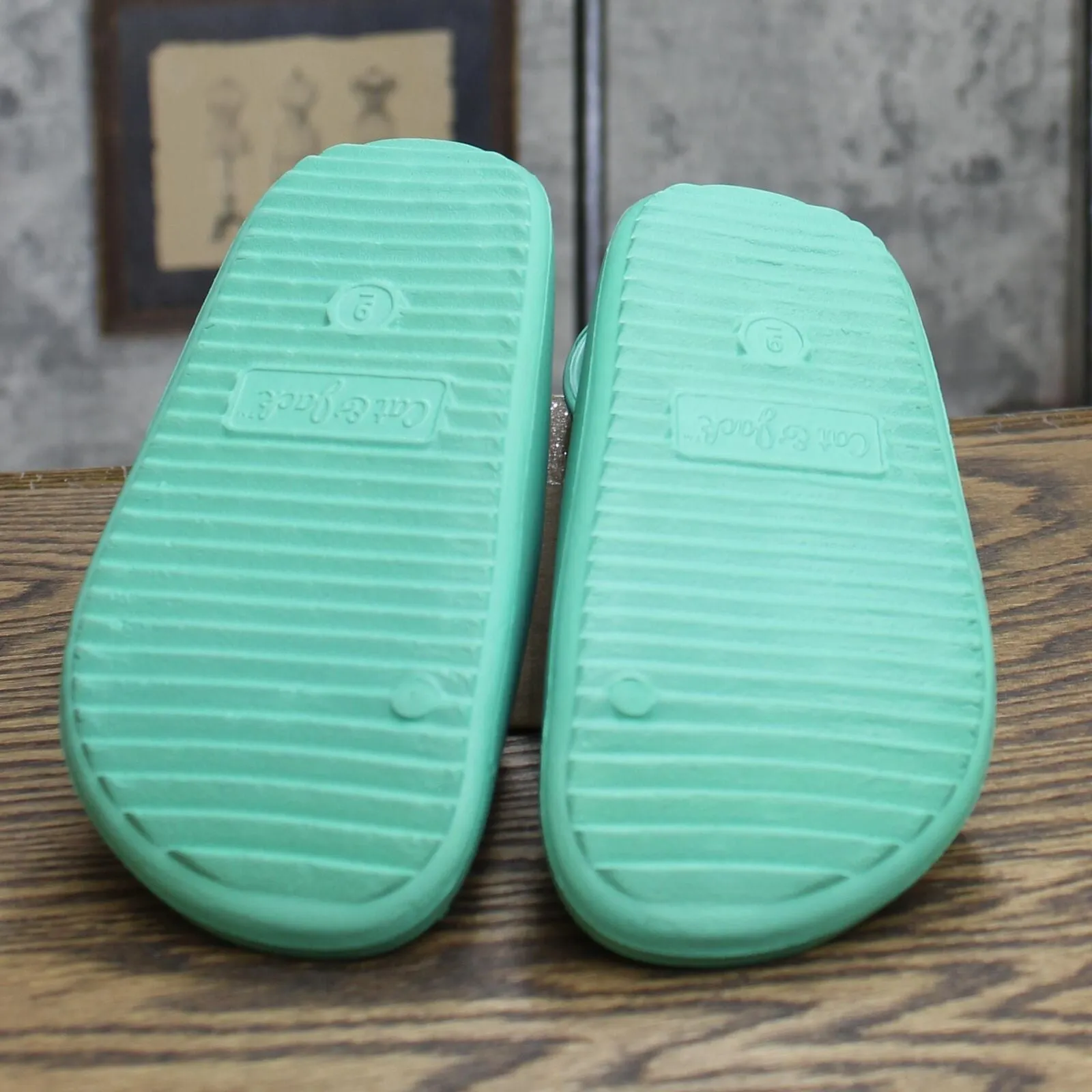 Cat & Jack Toddler Wynne Footbed Sandals Green 9