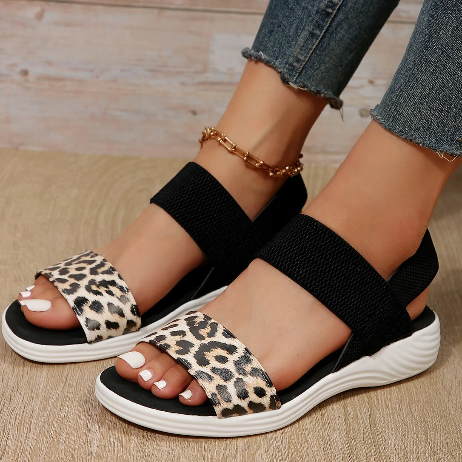 CLARK Open Toe Low Heel Sandals