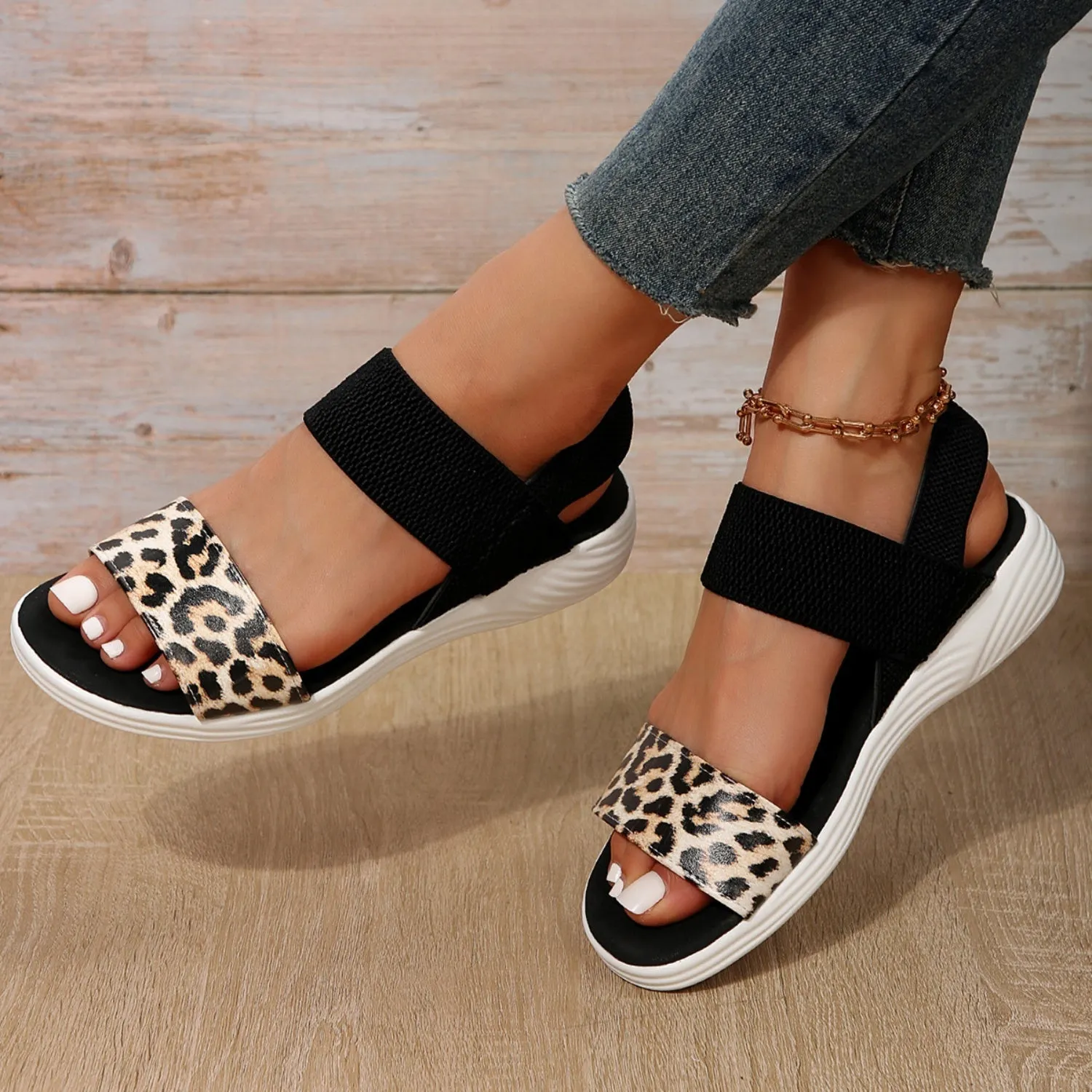 CLARK Open Toe Low Heel Sandals