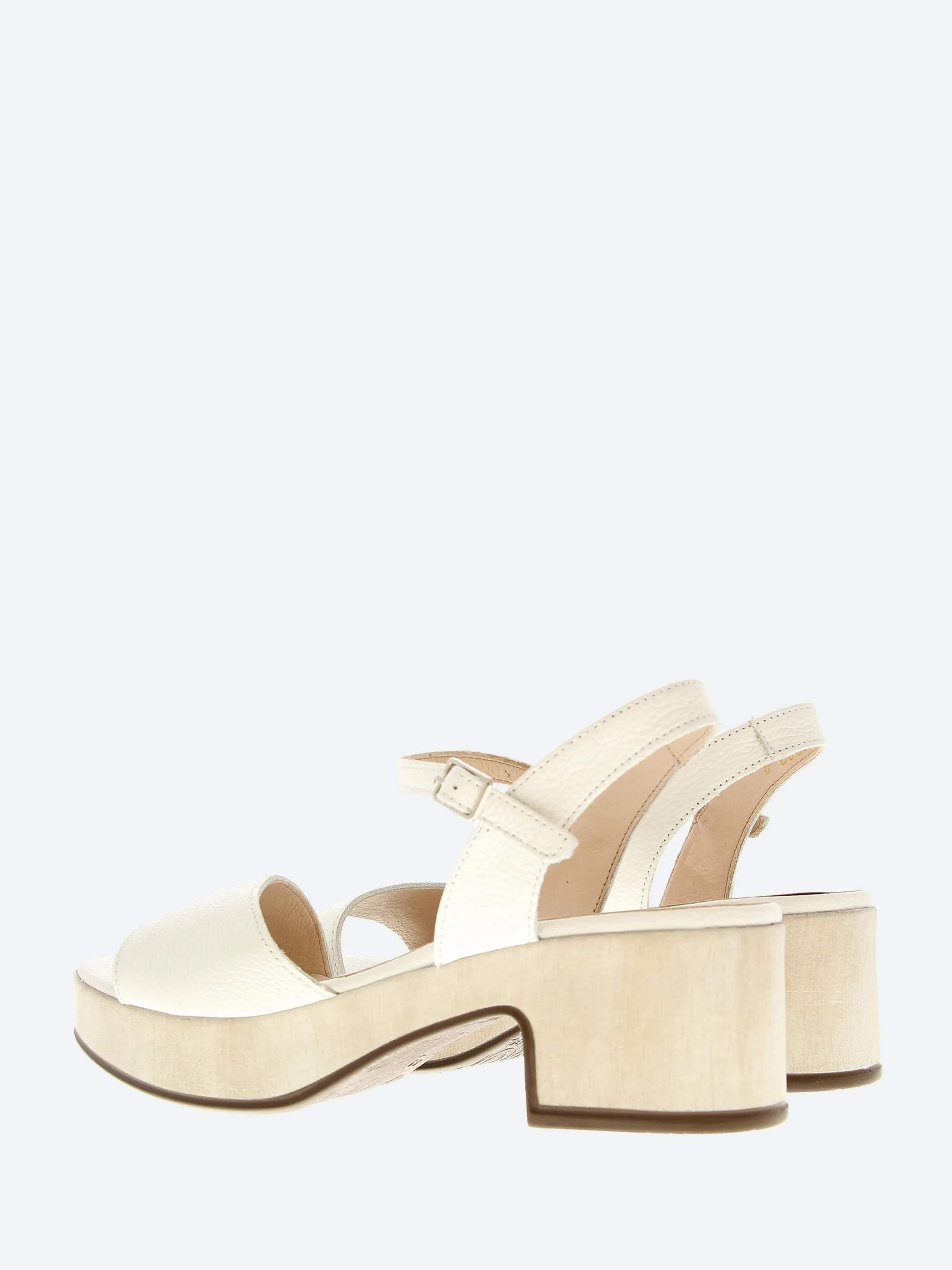 D-8802 Leather Wedge Sandal