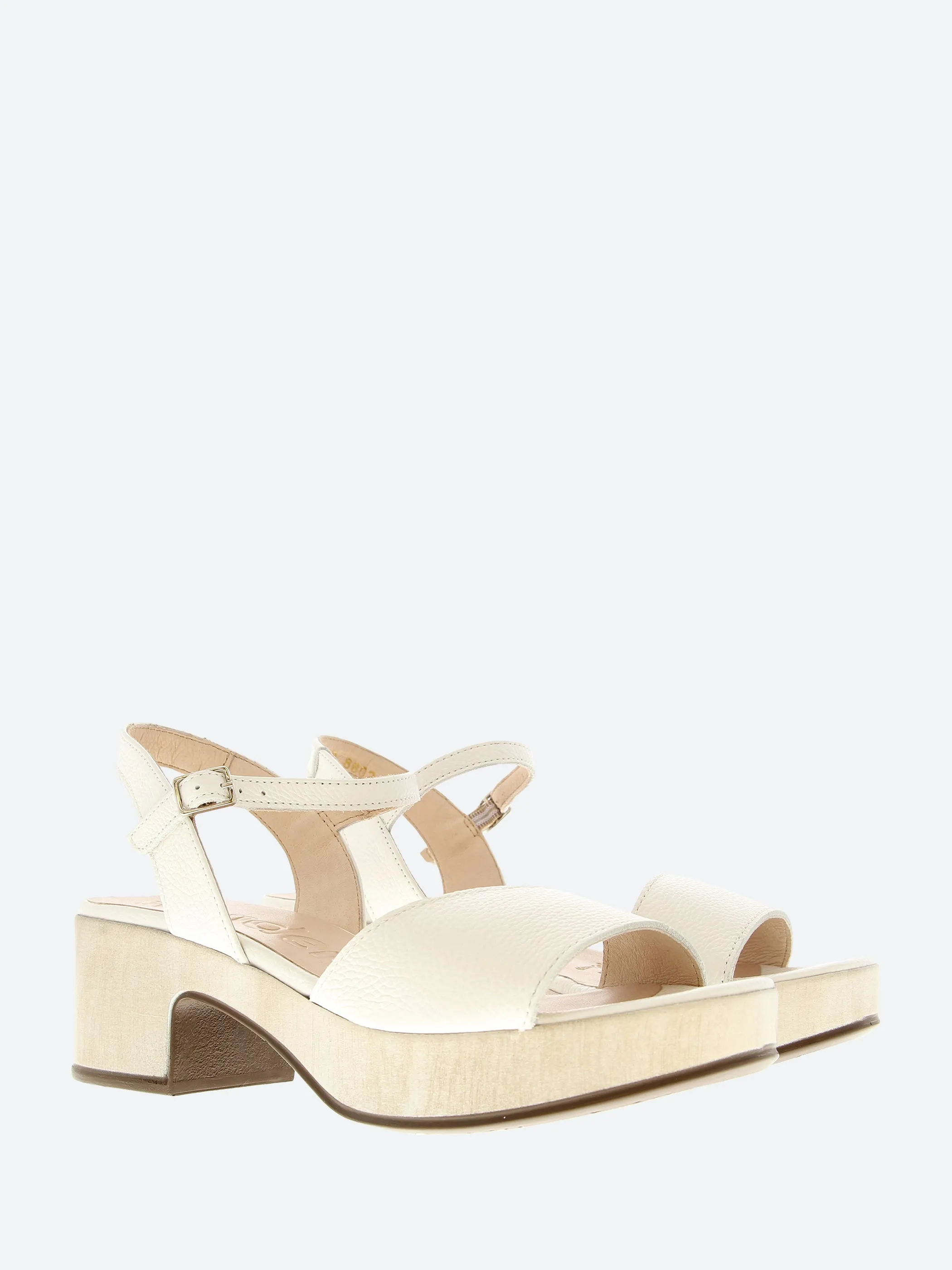 D-8802 Leather Wedge Sandal