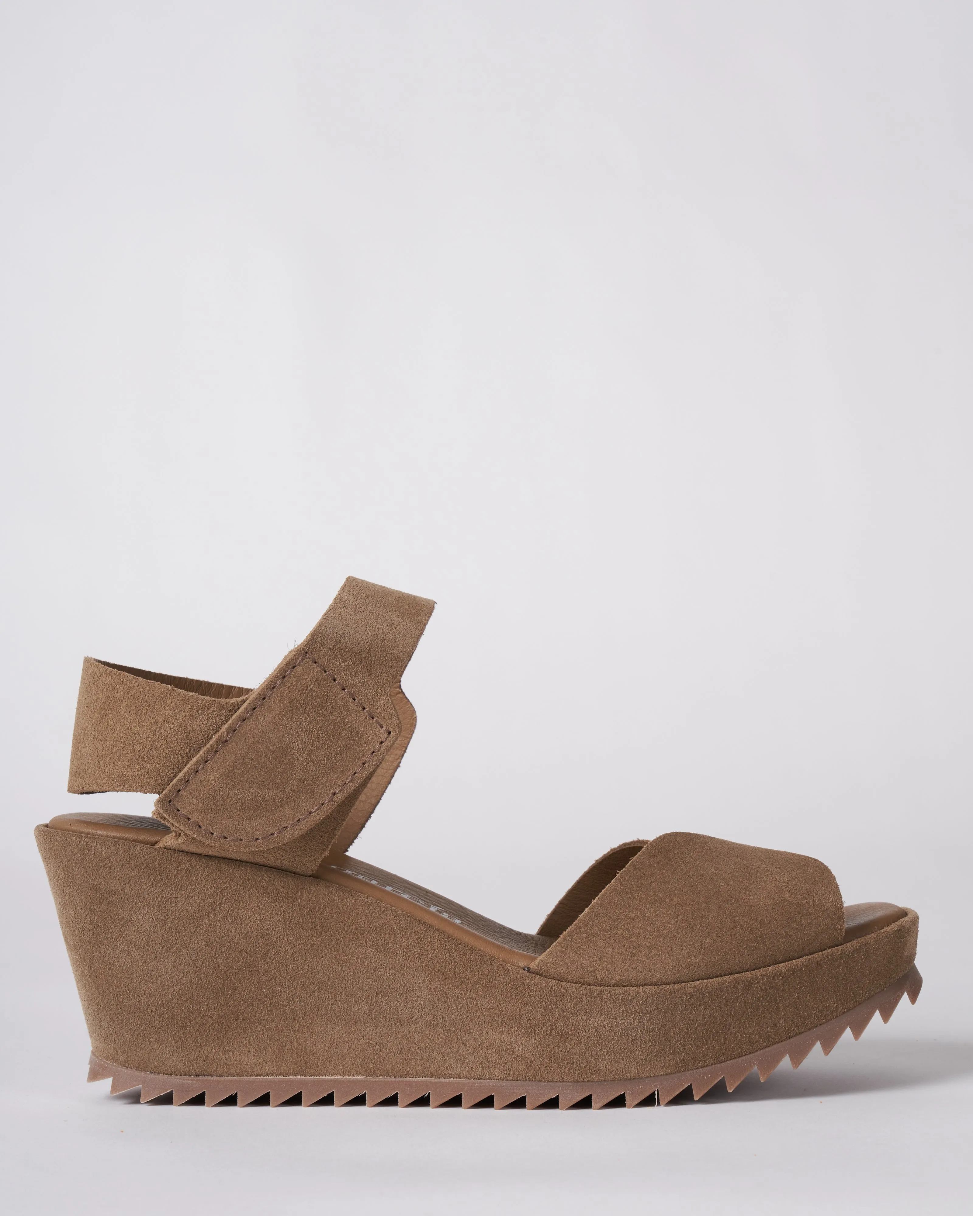 fama - cork castoro