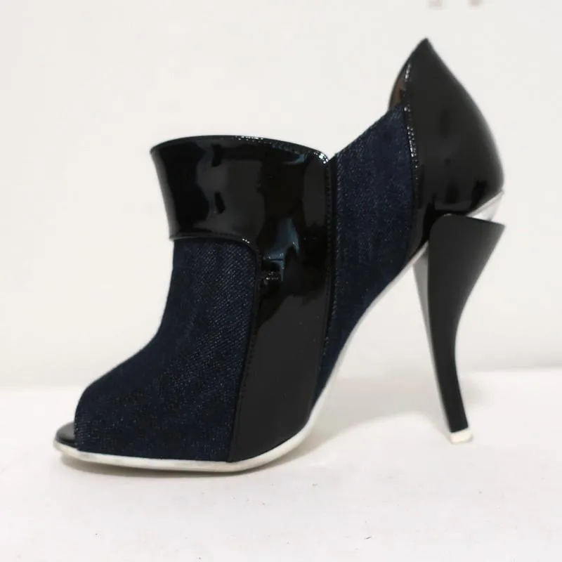 Fendi Booties Dark Denim & Black Patent Leather Size 36 Peep-Toe Heel