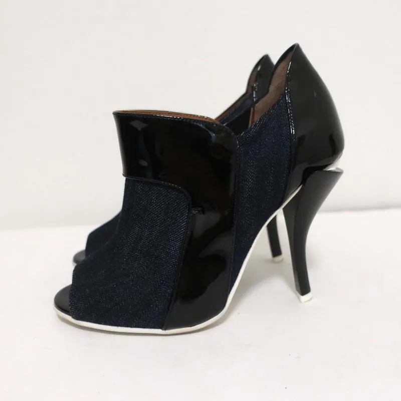 Fendi Booties Dark Denim & Black Patent Leather Size 36 Peep-Toe Heel