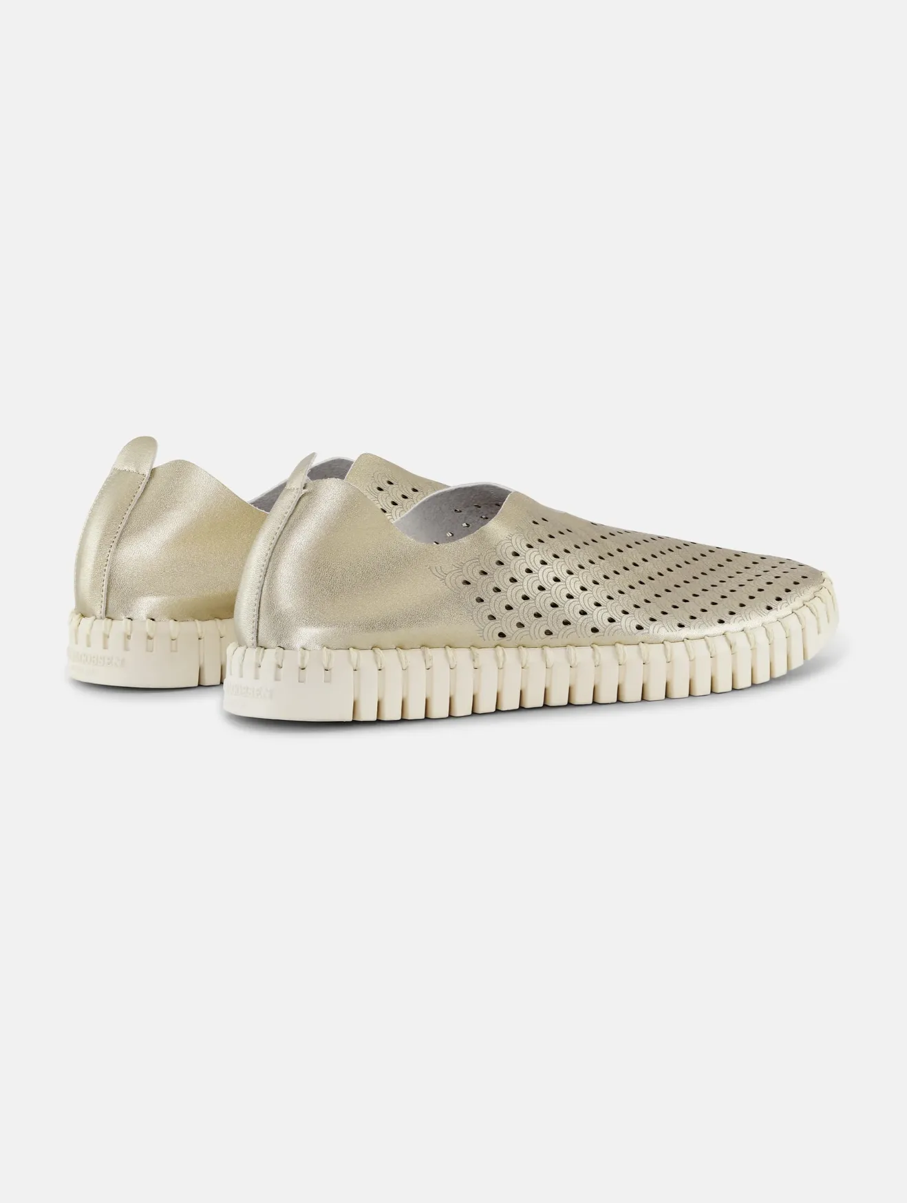 Flats in Platin