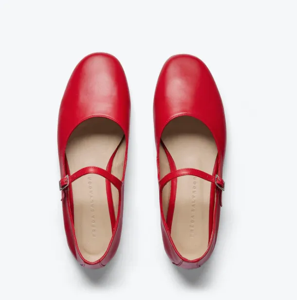Freda Salvador  MARY JANE FLAT