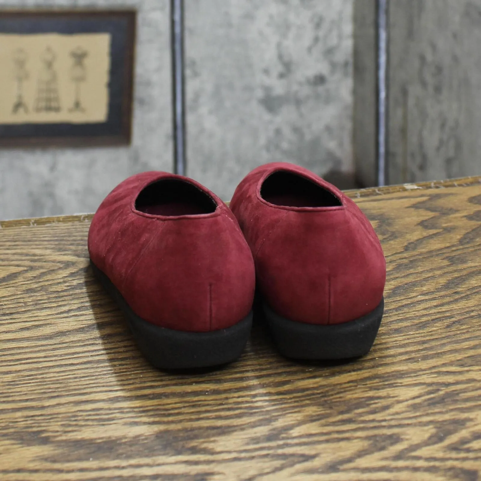 Grasshoppers by Keds Womens Suede Pull On Dress Flats Maroon Red 6M