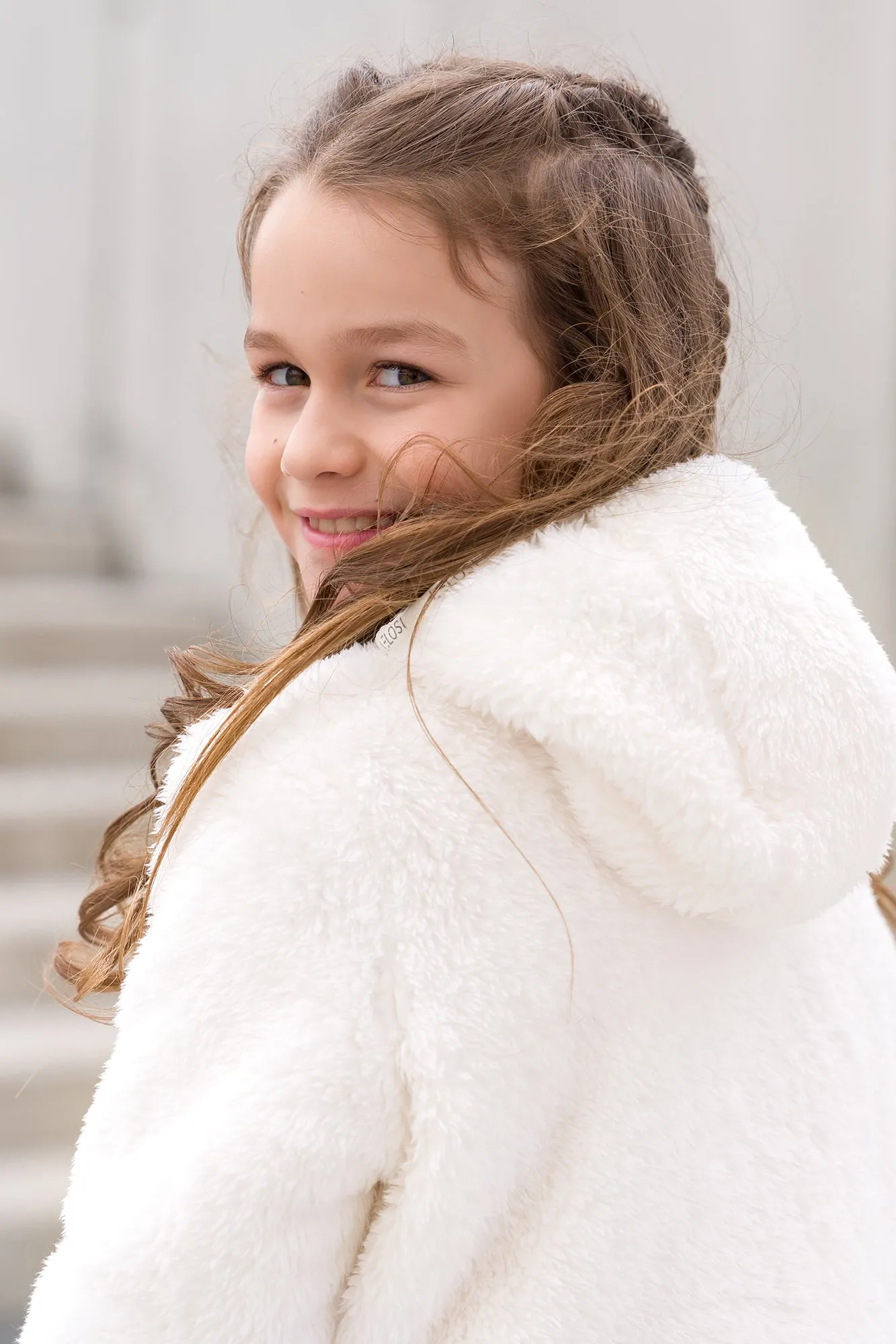 Kids Fluffy Swan