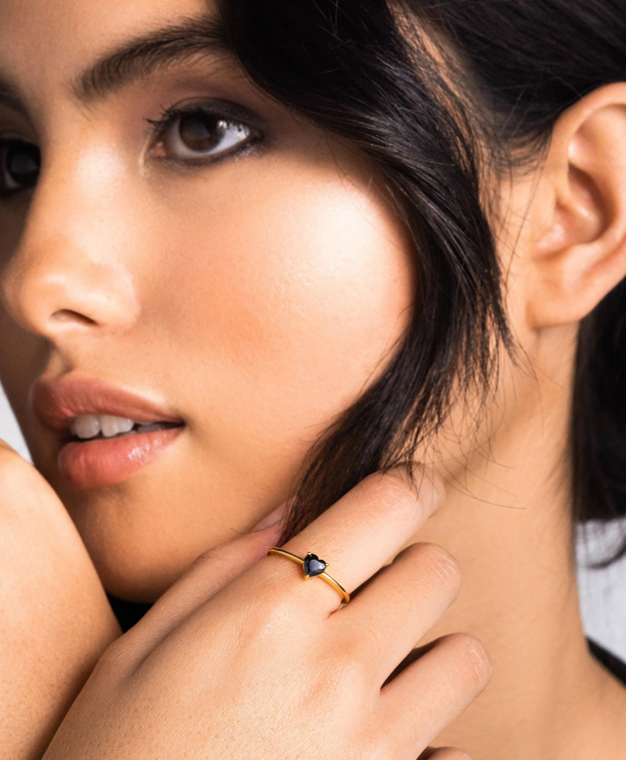 Luv Ring Black 18ct Gold Plated