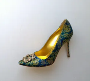Manolo Blahnik Brocade Hangisi Heels 105 strass buckle shoes nib new in box