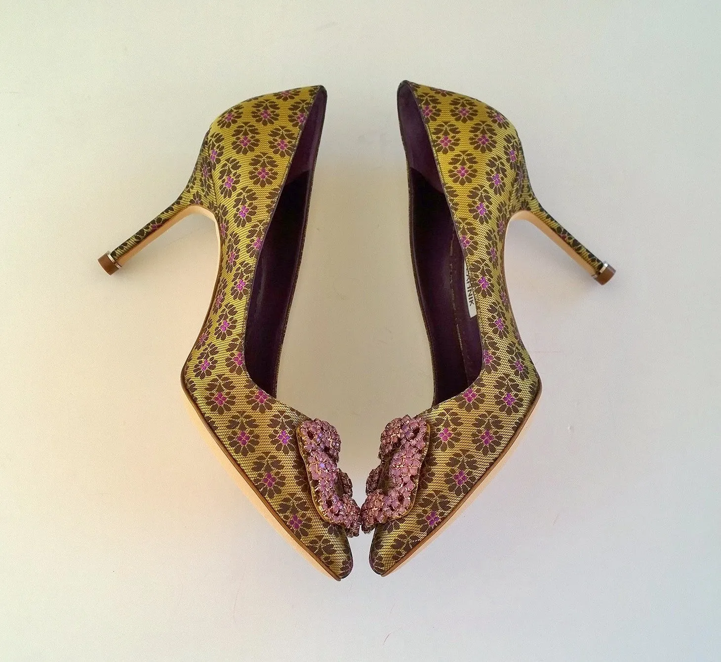 Manolo Blahnik Hangisi Brocade Heels Amethyst Rhinestone Buckle Shoes
