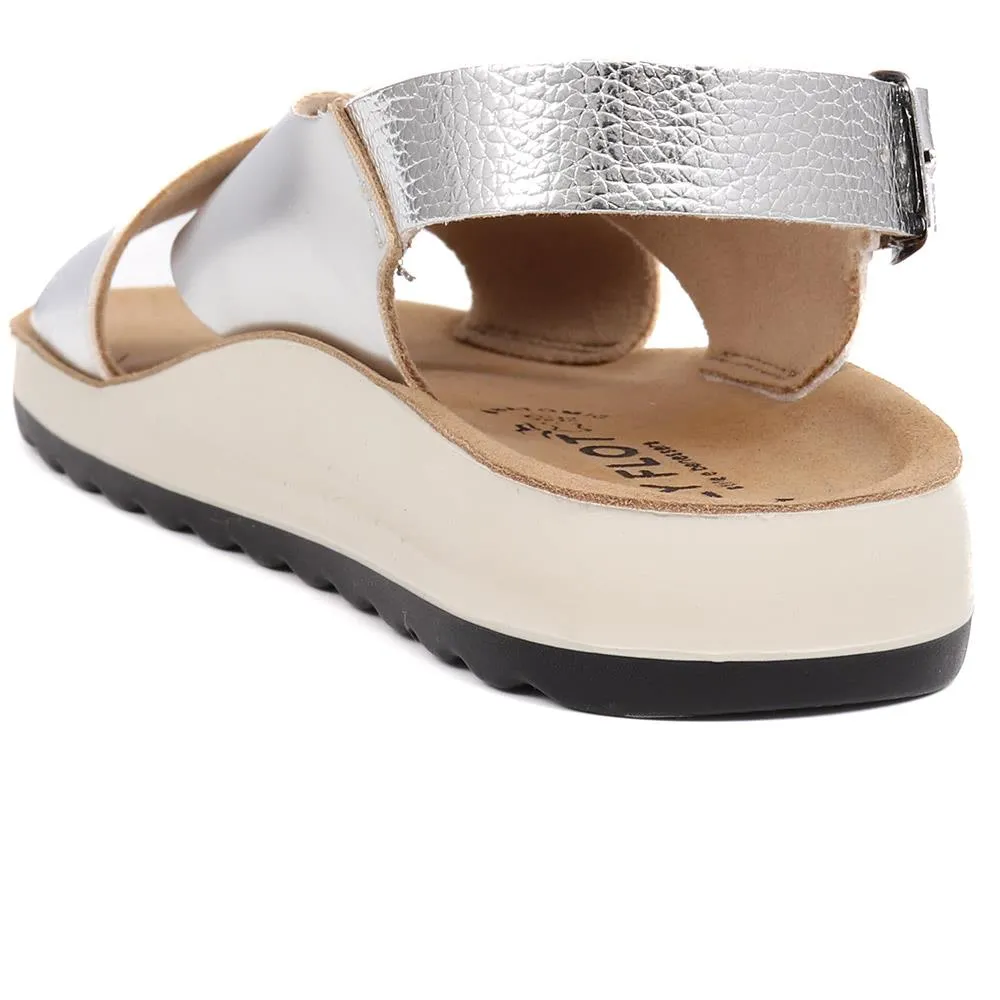 Metallic Cross Strap Sandals - FLY39011 / 324 758