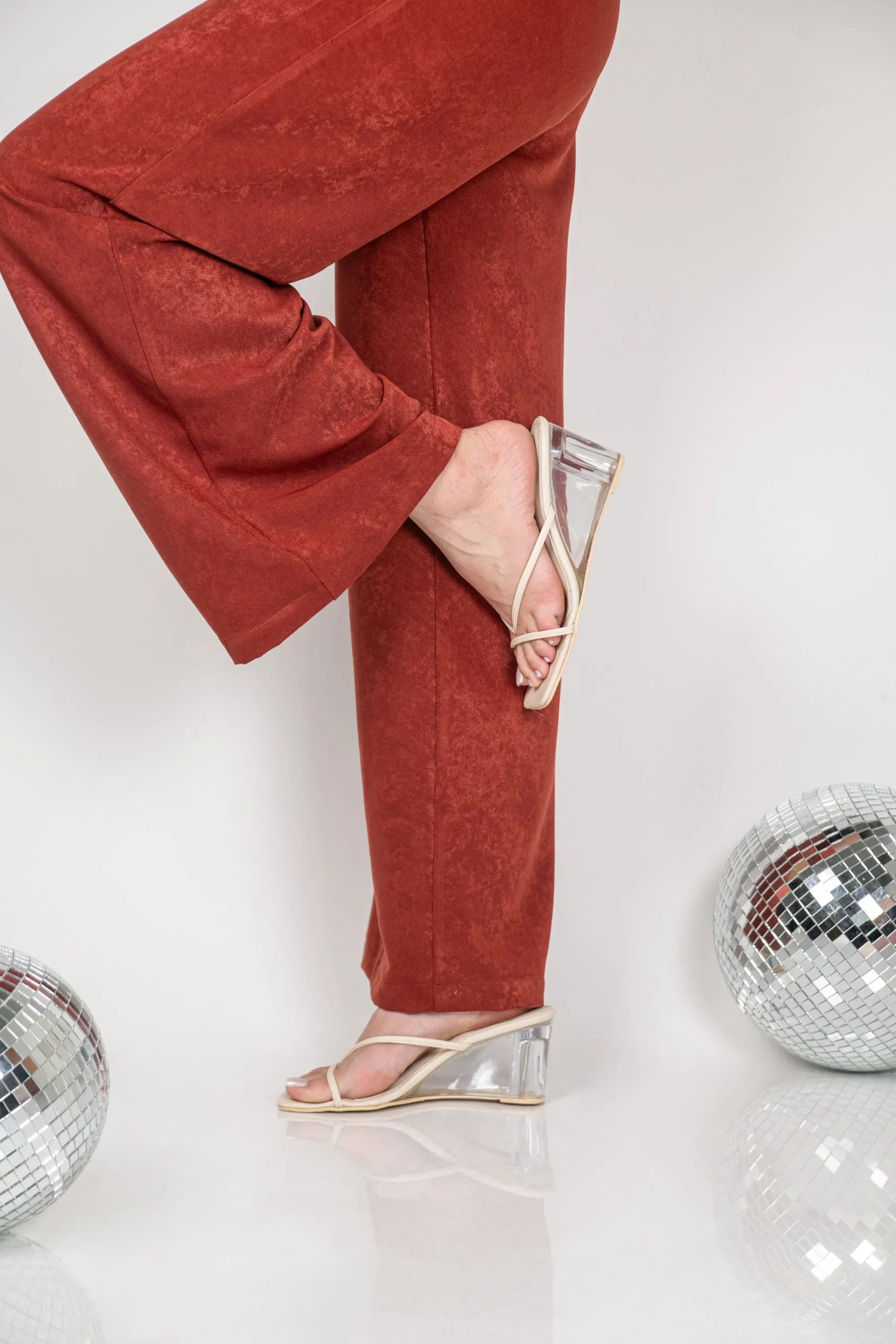 Nova Glass Wedges