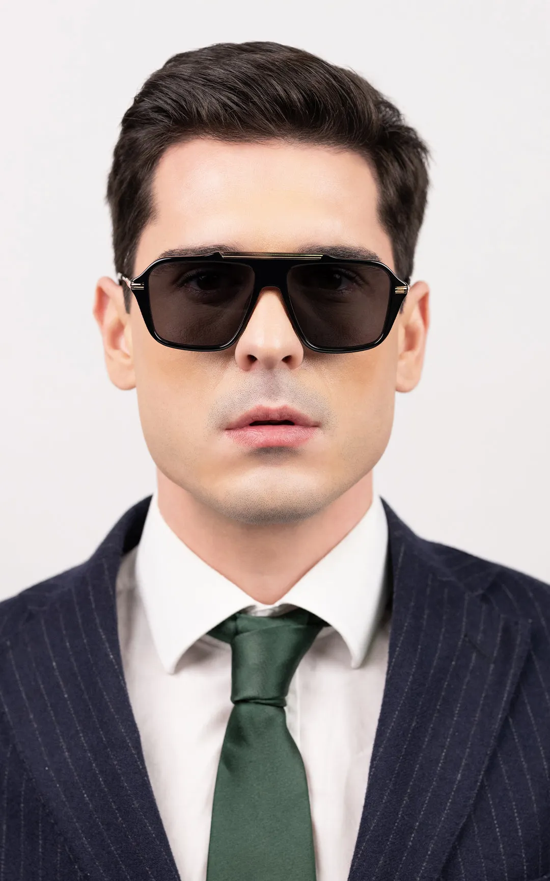 Palazzo Ducezio / Black & Gold Color   Dark Black Lens
