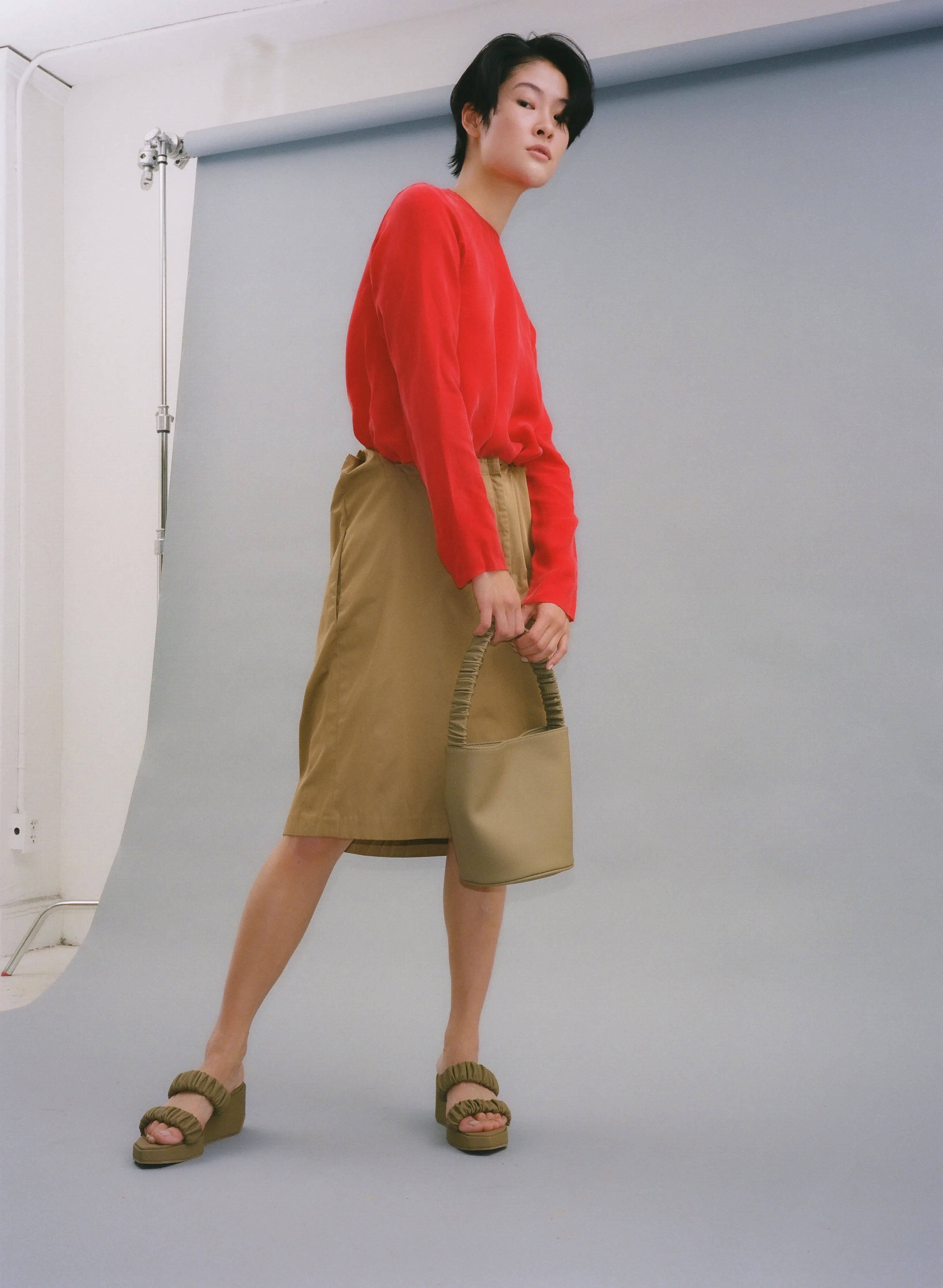 Phorna Scrunchie Flatform • Toffee | IB x HOZEN