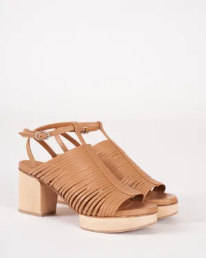 remy strappy sandal clog - savanna mandorla