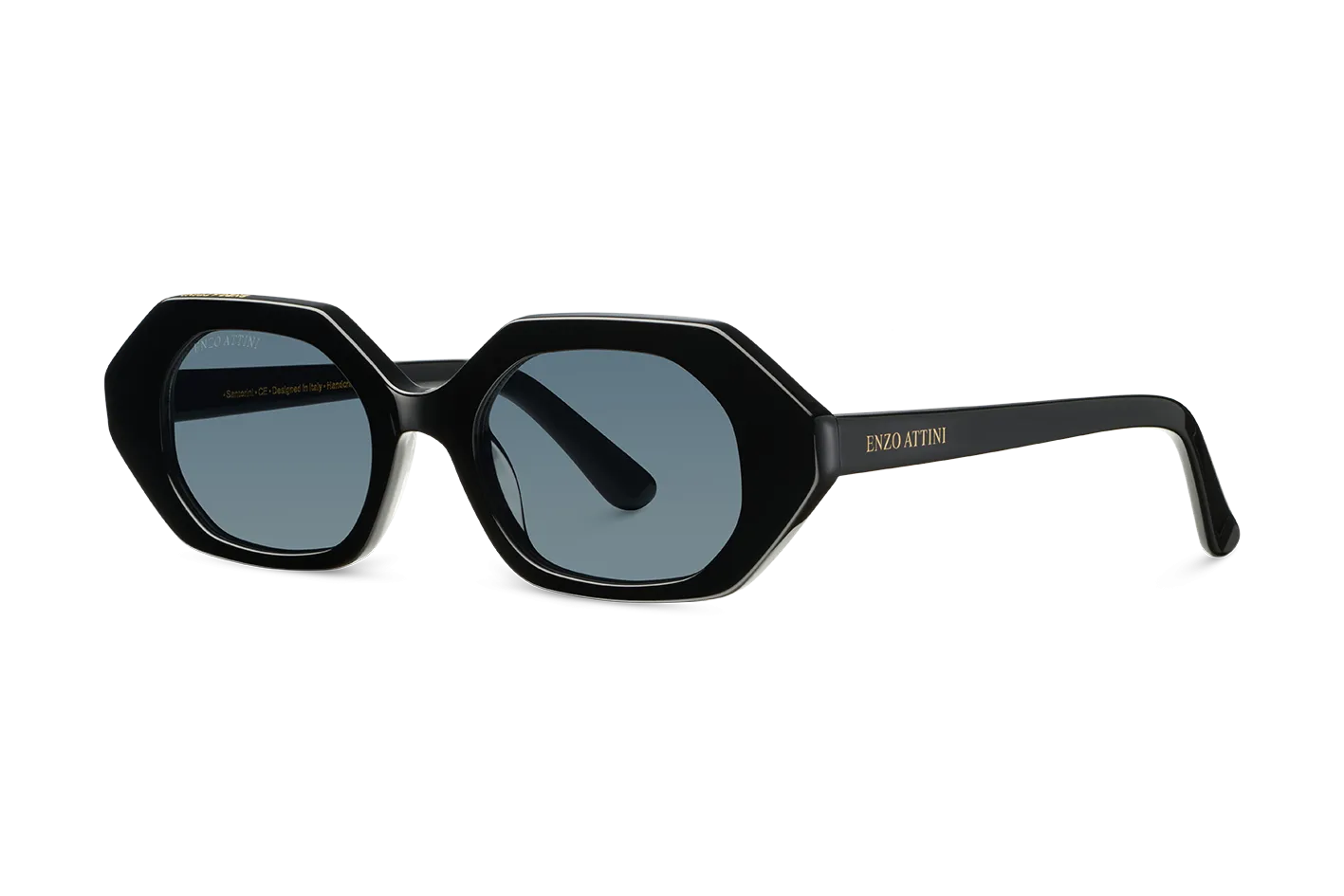 Santorini / Black   Dark Black Lens.
