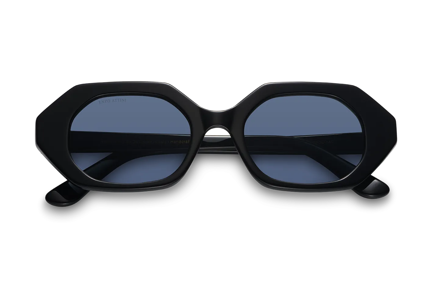 Santorini / Black   Dark Black Lens.