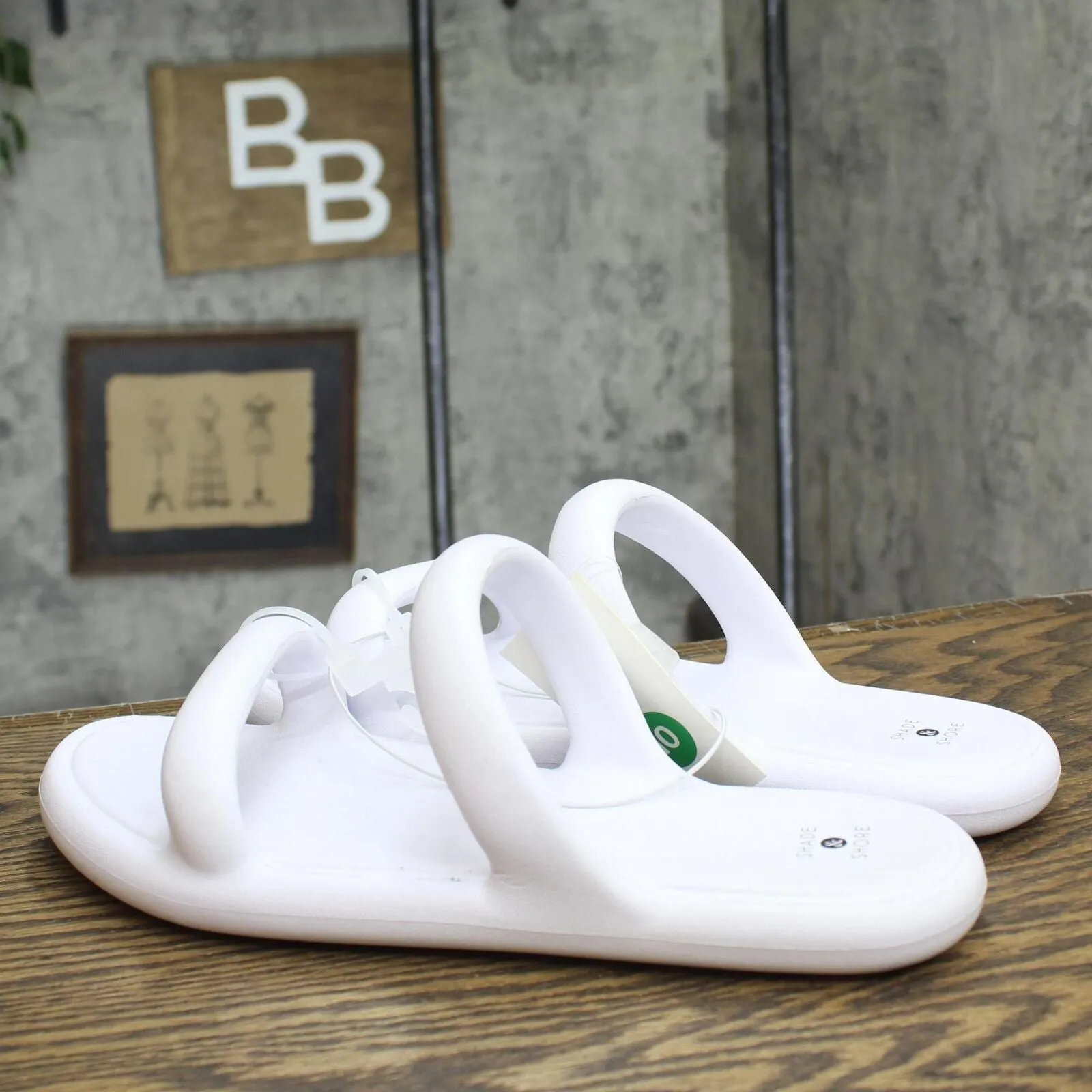 Shade & Shore Womens Ellen EVA Footbed Sandals 89887077 White 10M