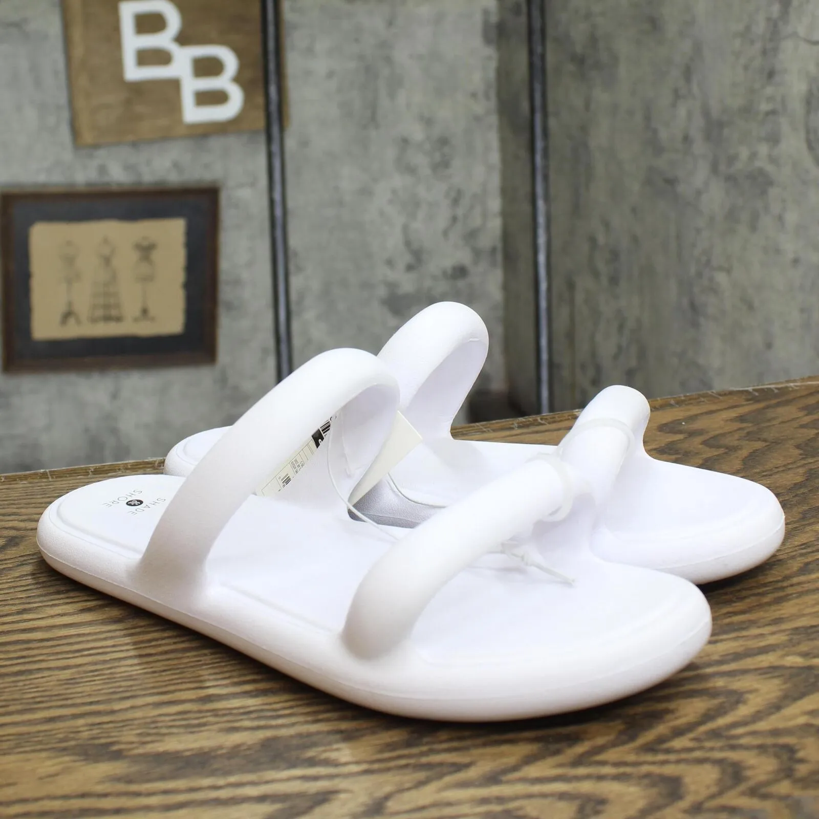 Shade & Shore Womens Ellen EVA Footbed Sandals 89887077 White 10M