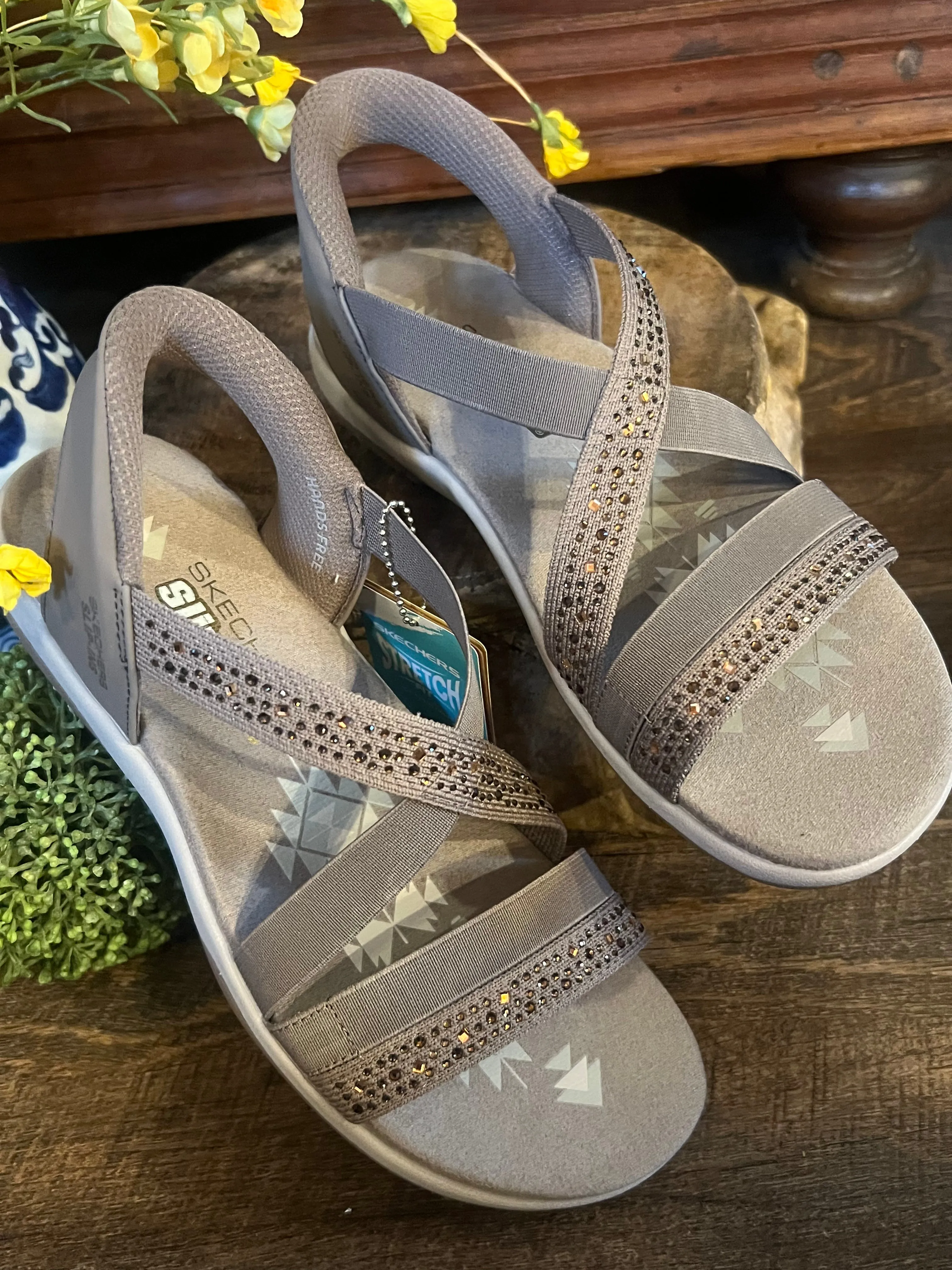Skechers-Reggae Slim Summer Sparkle