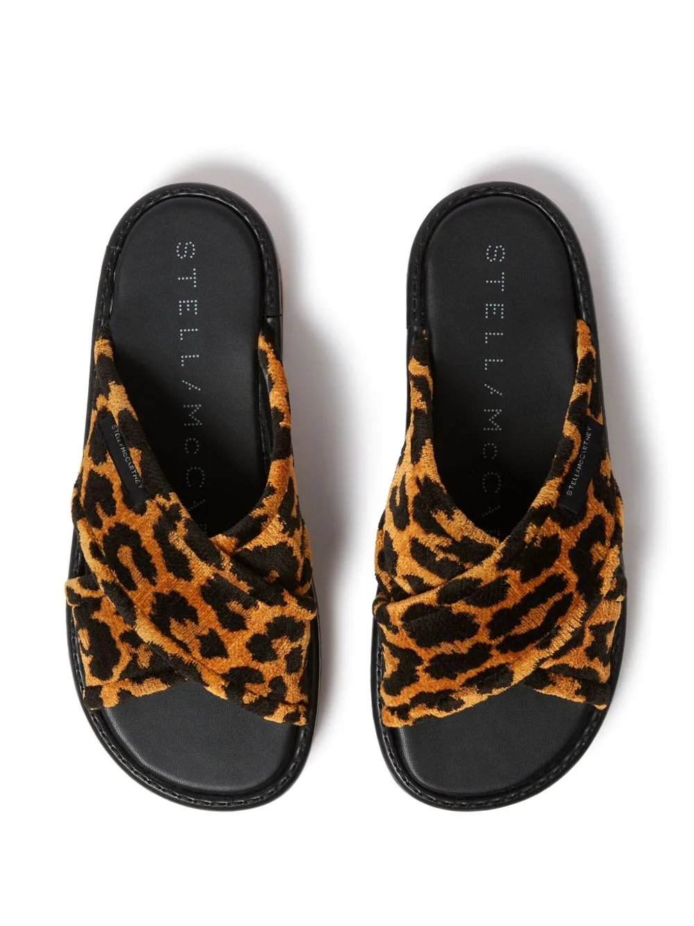 Sneakelyse sandals