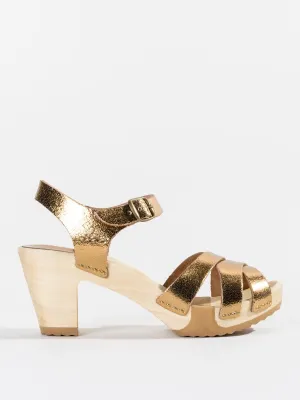 strappy clog - bronze