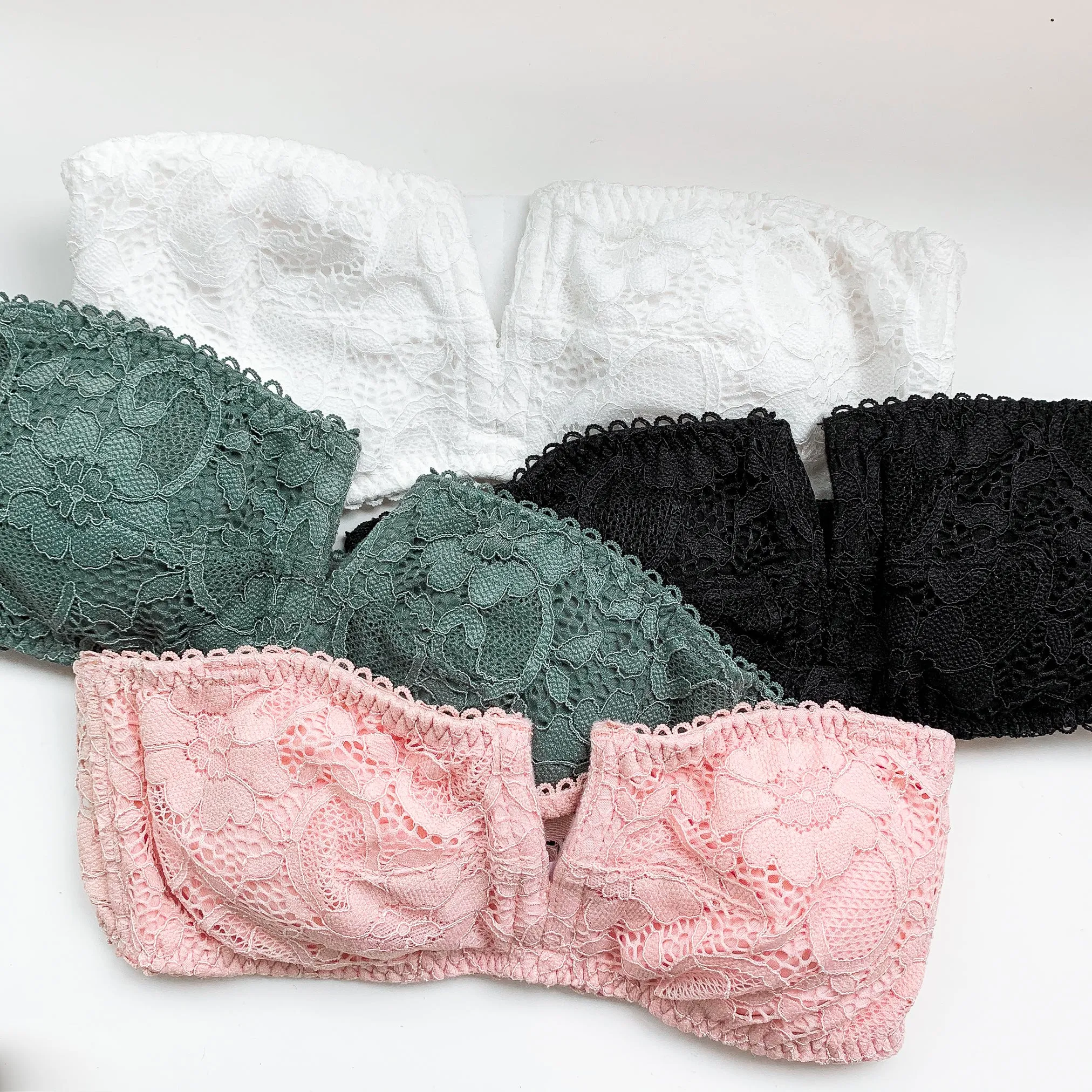 V-Laced Strapless Wireless Bra in Pink (Size L & XL Only)