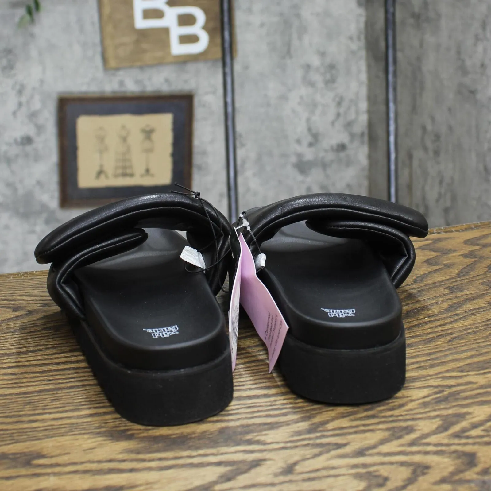 Wild Fable Womens Sabrina Footbed Sandals 89469259 Black 7.5M